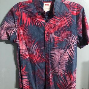 Levi’s Button up shirt